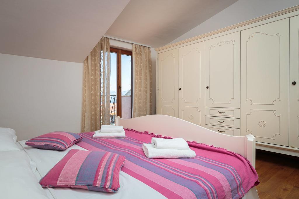 Apartments Judita Супетар Экстерьер фото